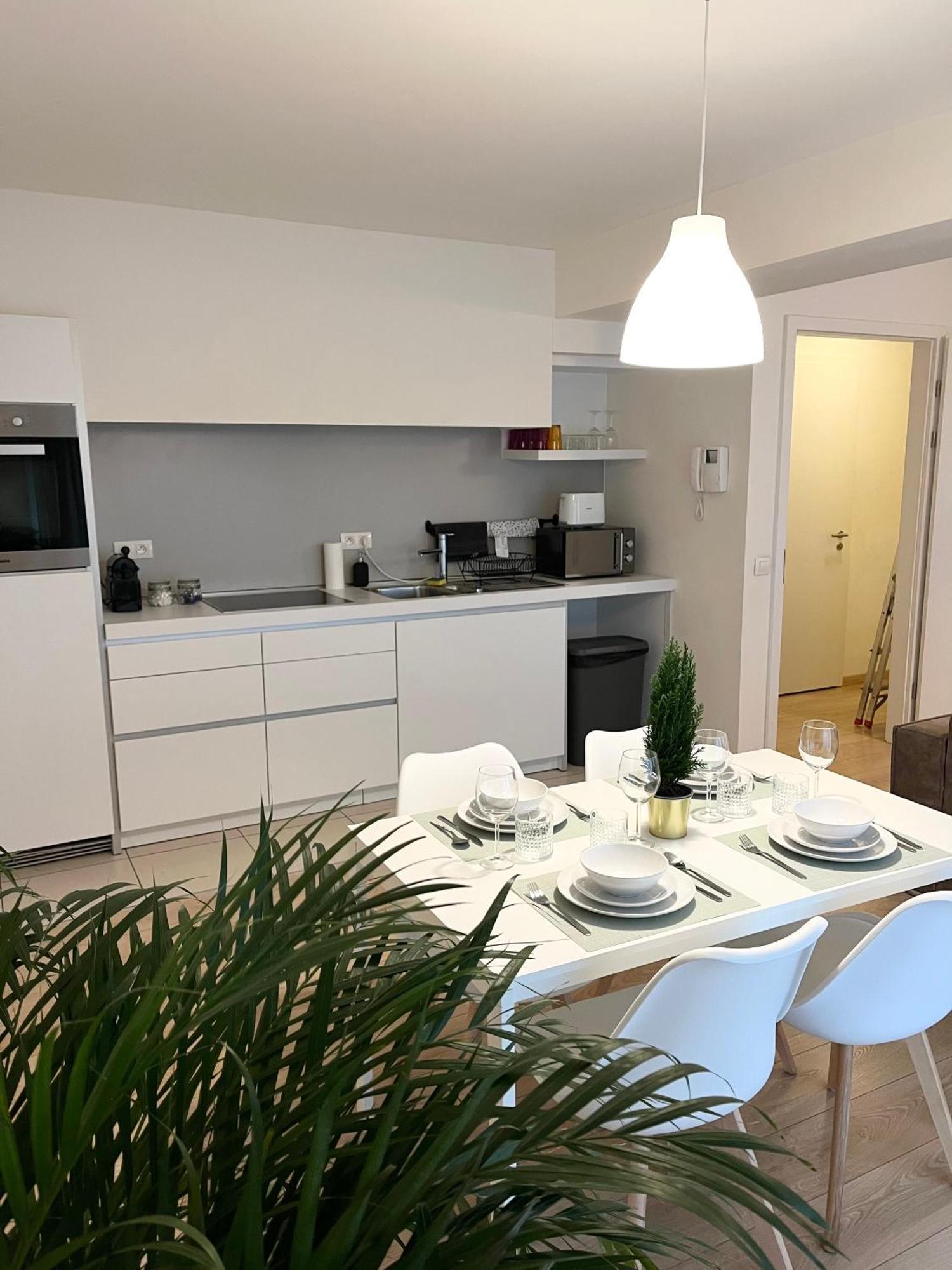 Elegant Flat - Center Of Brussels Apartment Екстериор снимка